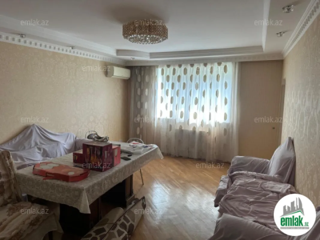 Satılır 2 otaqlı köhnə tikili 65 m²