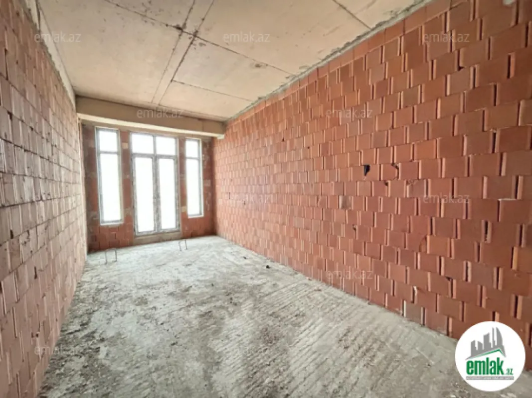 Satılır 4 otaqlı yeni tikili 181 m²