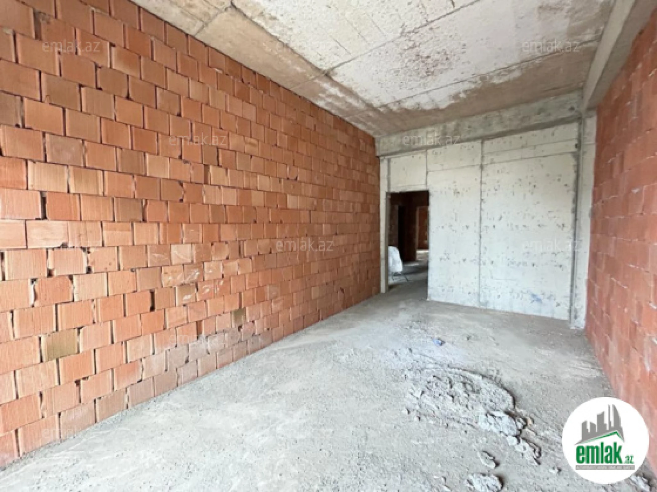 Satılır 4 otaqlı yeni tikili 181 m²