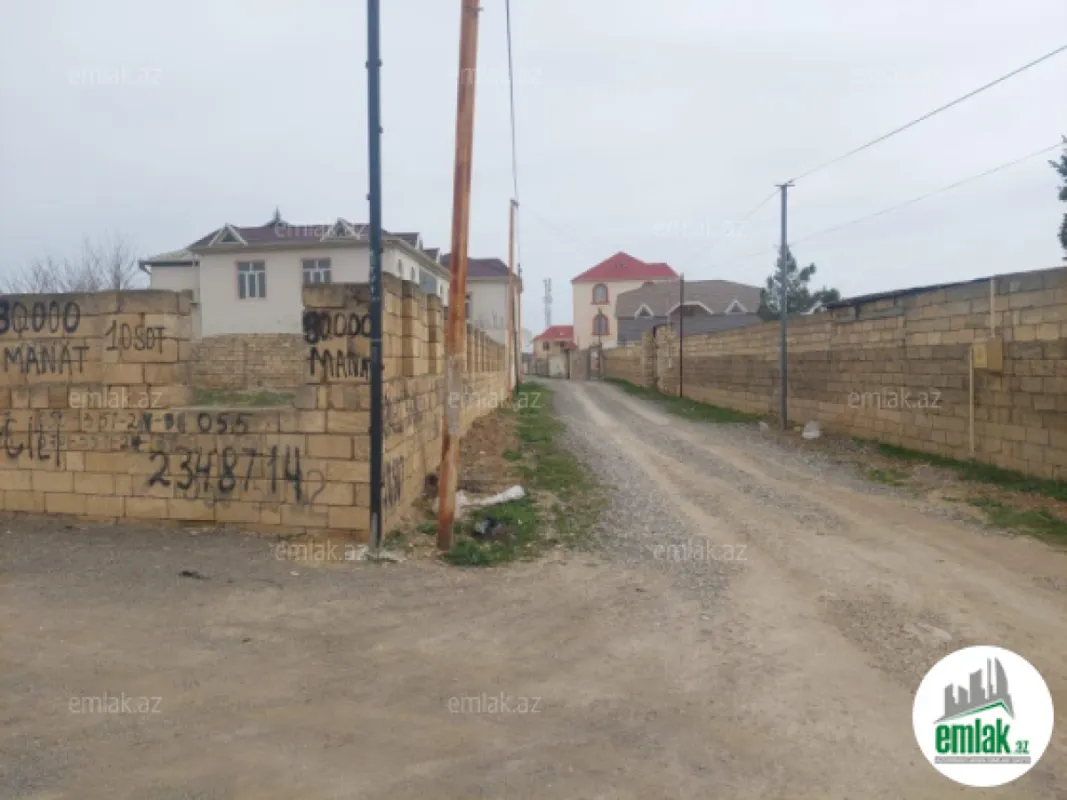 Satılır torpaq sahəsi 10 m²