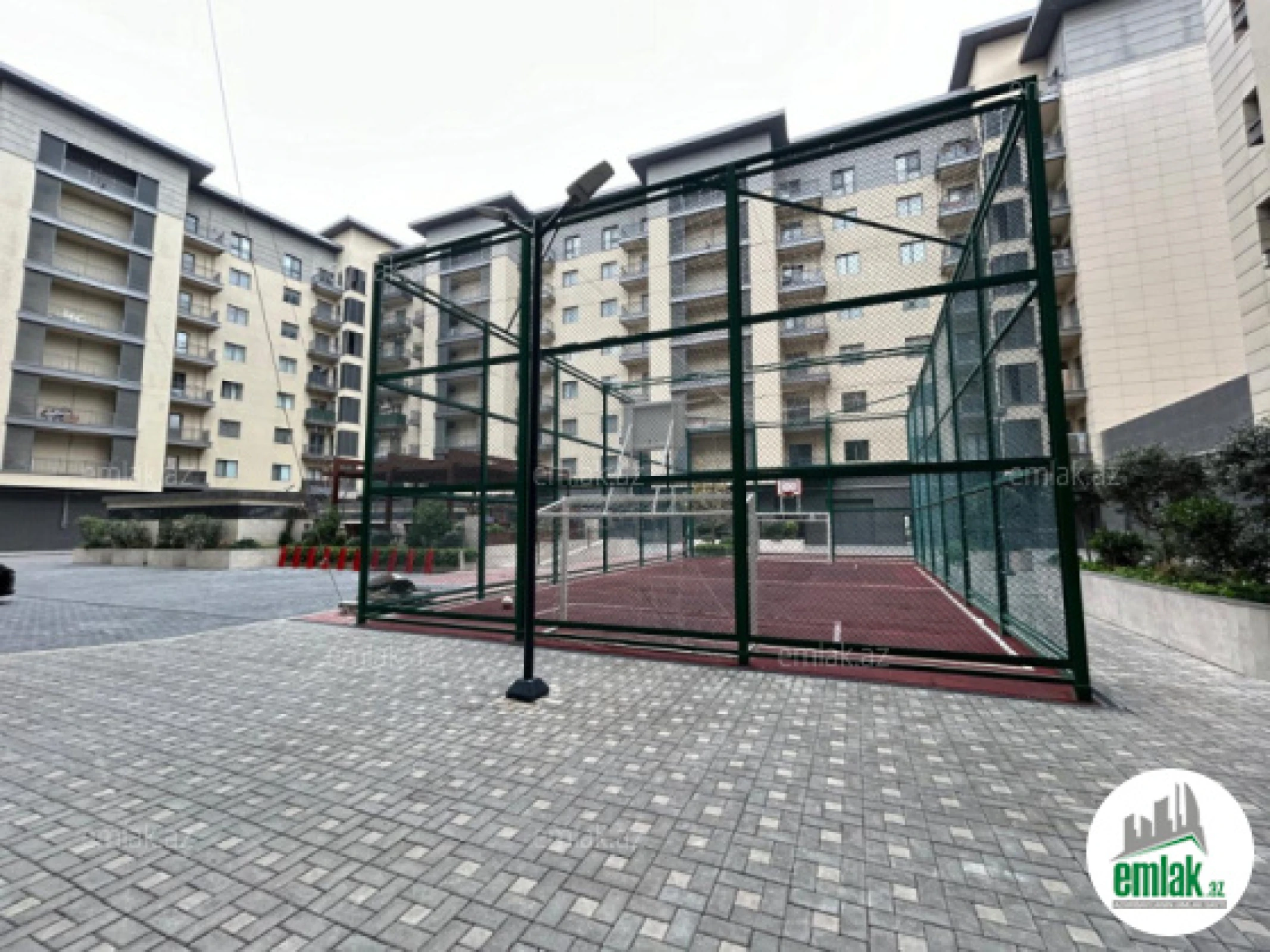 Satılır 3 otaqlı yeni tikili 140 m²