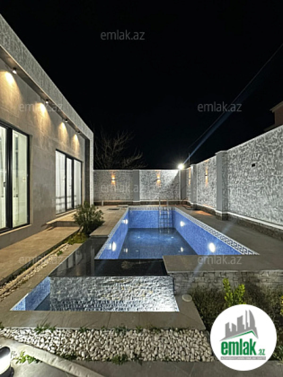 Satılır 4 otaqlı həyət evi 150 m²