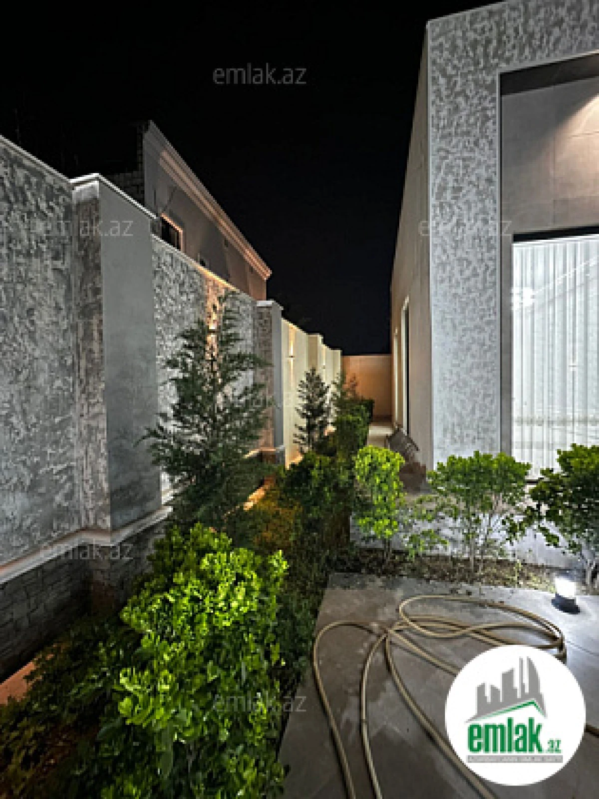 Satılır 4 otaqlı həyət evi 150 m²