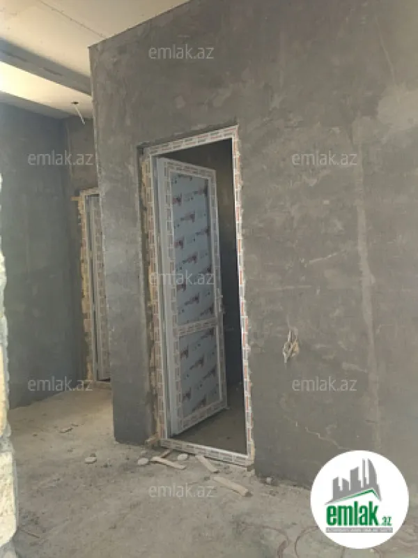 Satılır 6 otaqlı həyət evi 170 m²