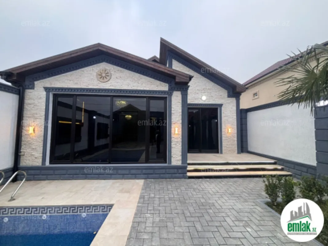 Satılır 4 otaqlı mənzil 110 m²