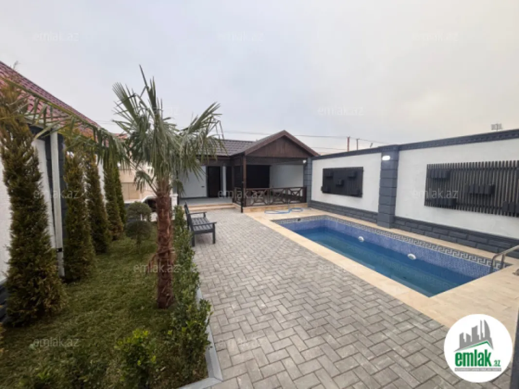 Satılır 4 otaqlı mənzil 110 m²