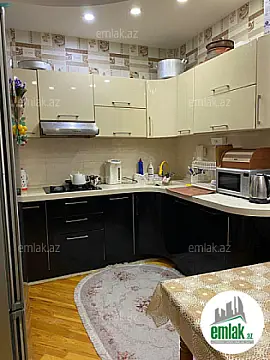 Satılır 3 otaqlı yeni tikili 90 m²