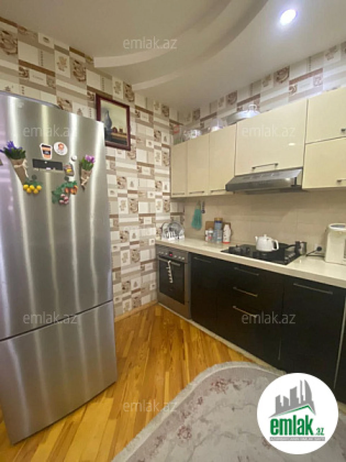 Satılır 3 otaqlı yeni tikili 90 m²