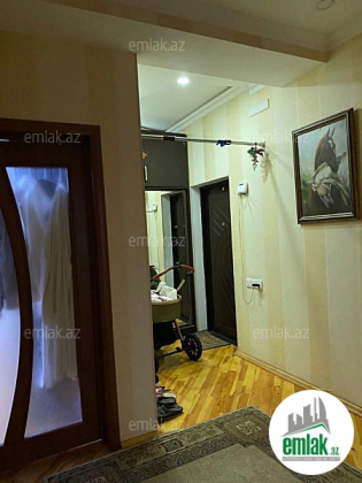 Satılır 3 otaqlı yeni tikili 90 m²