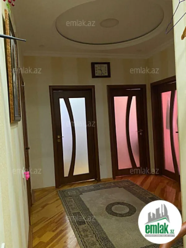 Satılır 3 otaqlı yeni tikili 90 m²