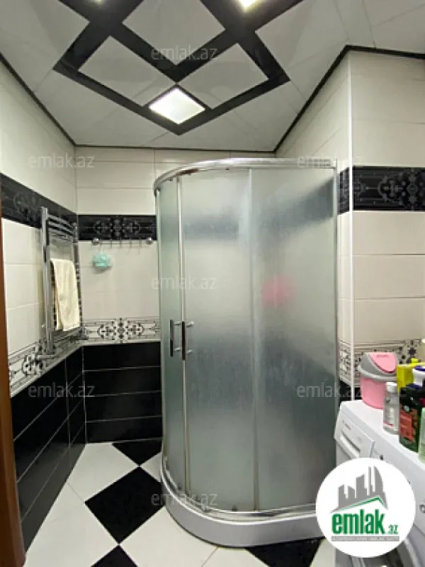 Satılır 3 otaqlı yeni tikili 90 m²