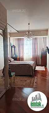 Satılır 3 otaqlı yeni tikili 155 m²