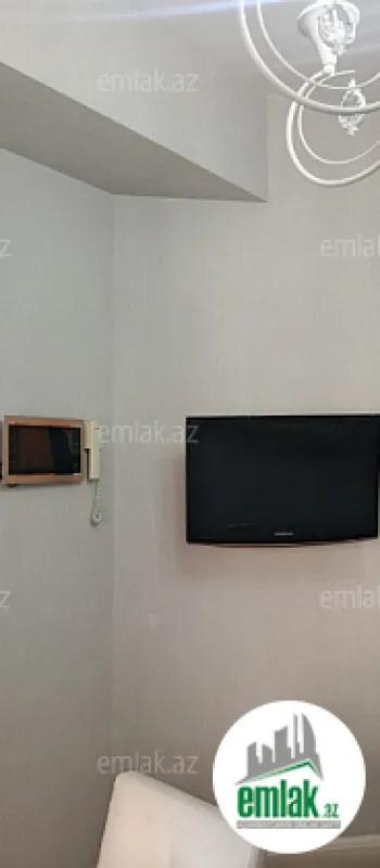 Satılır 3 otaqlı yeni tikili 155 m²