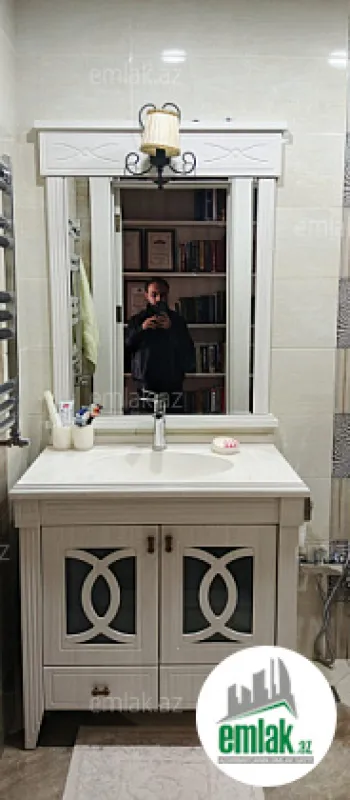 Satılır 3 otaqlı yeni tikili 155 m²