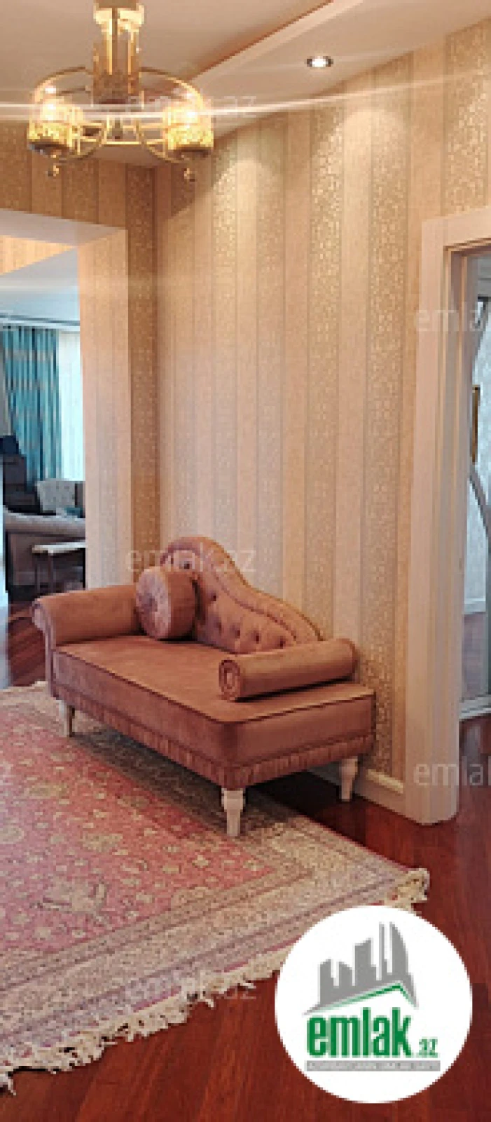 Satılır 3 otaqlı yeni tikili 155 m²