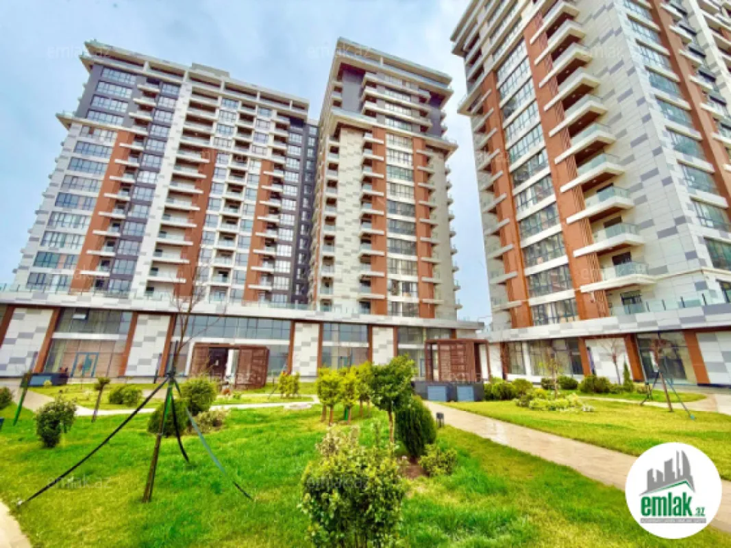 Satılır 3 otaqlı yeni tikili 100 m²