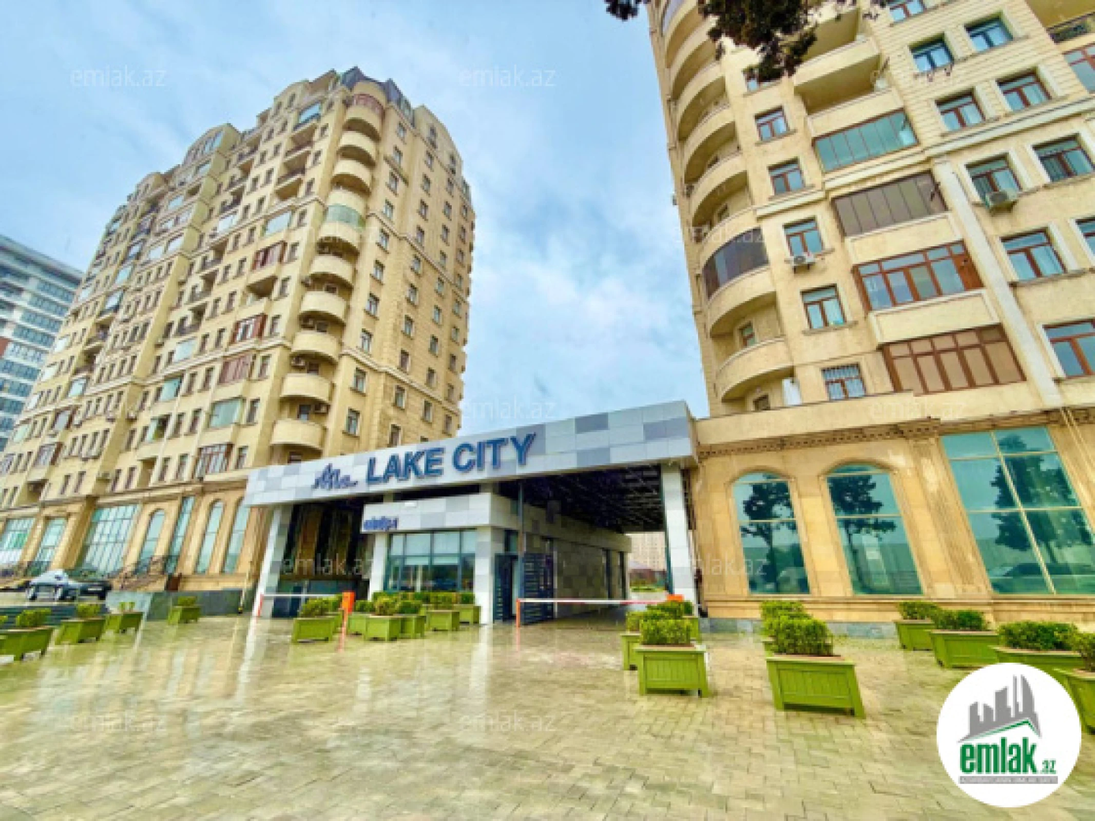 Satılır 3 otaqlı yeni tikili 100 m²