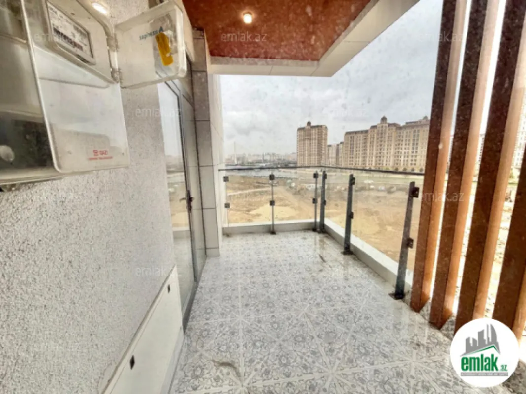 Satılır 3 otaqlı yeni tikili 100 m²