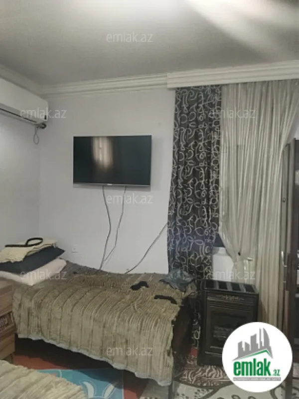 Satılır 2 otaqlı həyət evi 28 m²