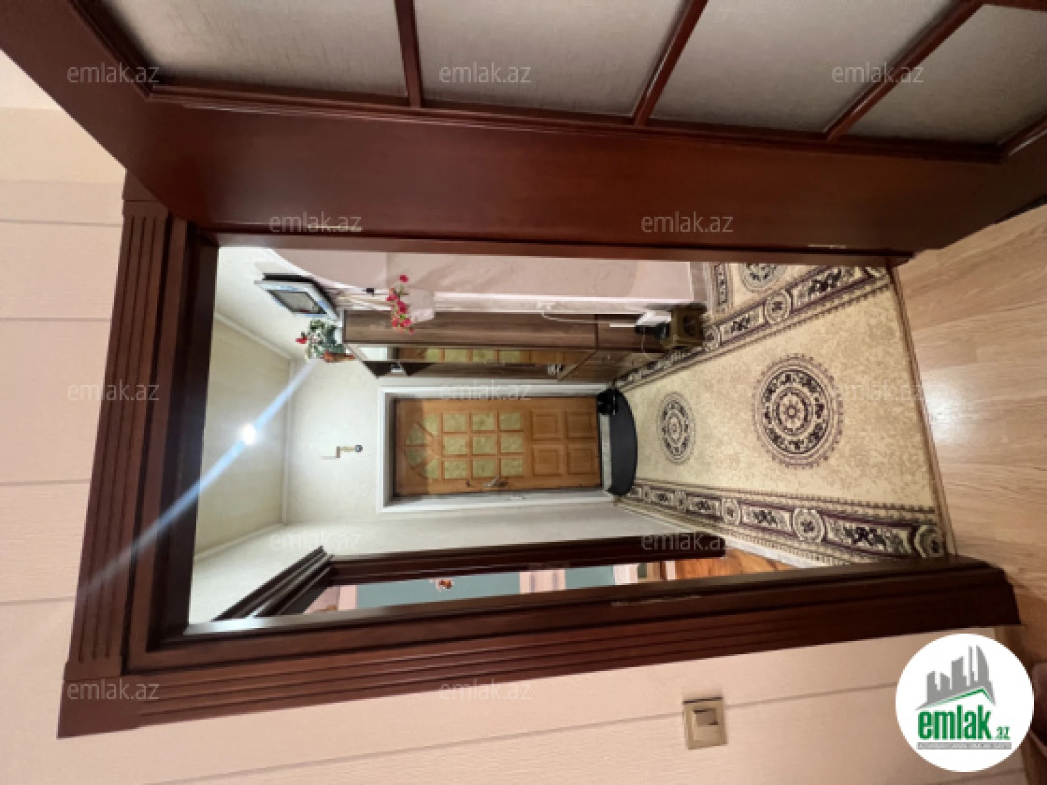 Satılır 3 otaqlı köhnə tikili 68 m²