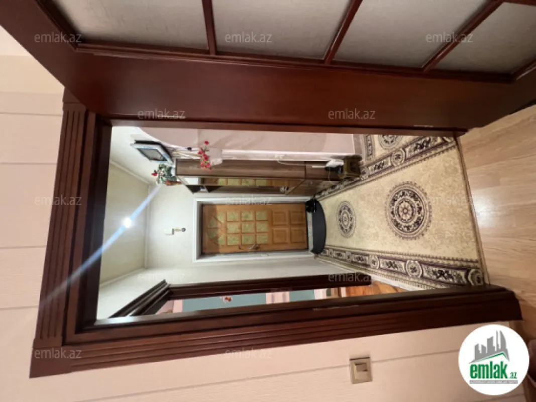 Satılır 3 otaqlı köhnə tikili 68 m²