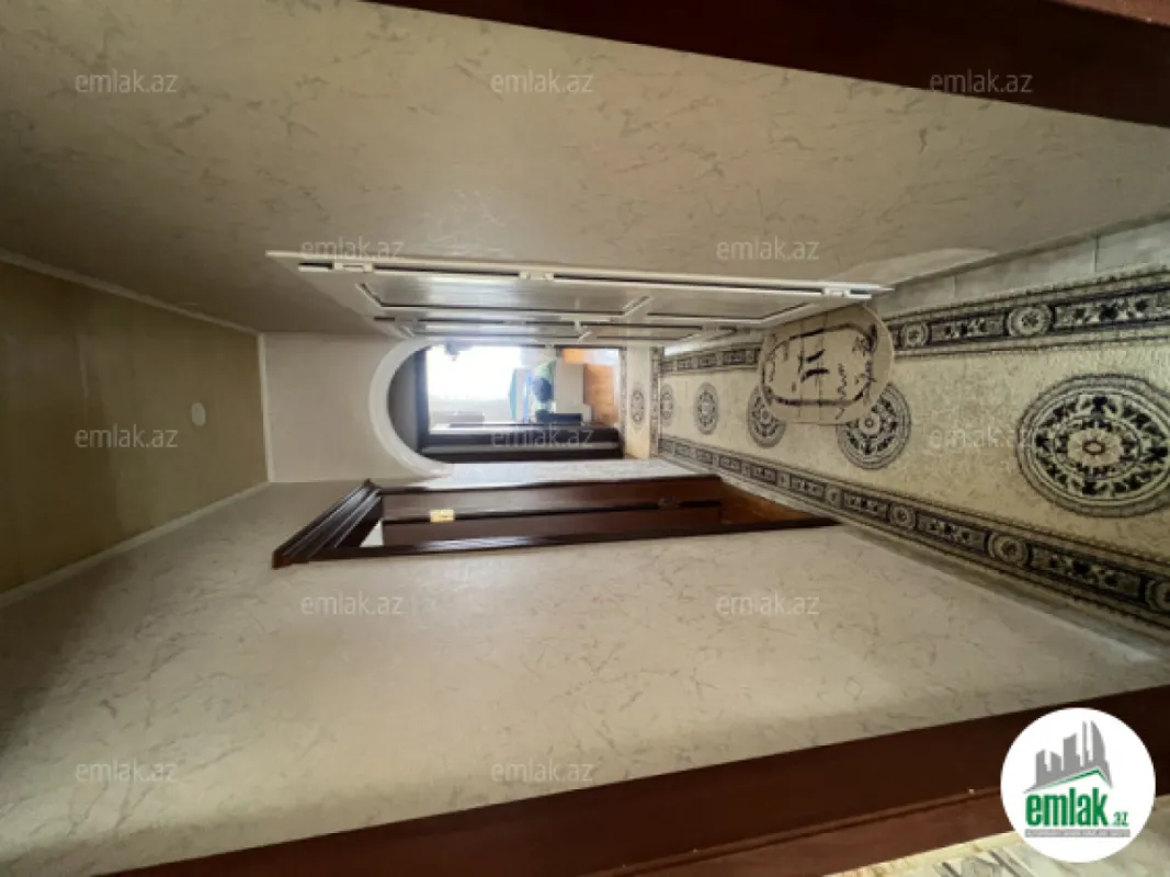 Satılır 3 otaqlı köhnə tikili 68 m²