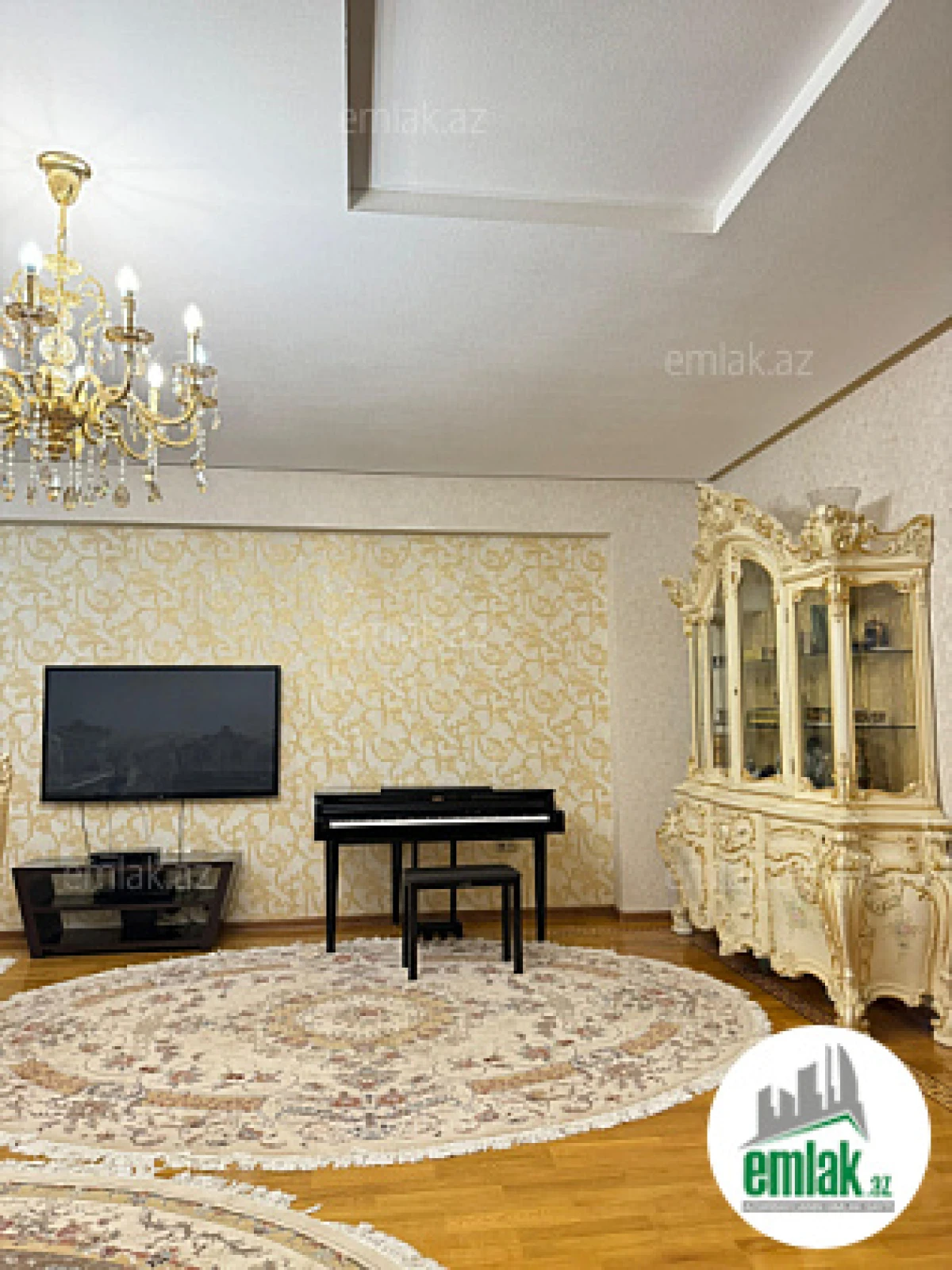 Satılır 5 otaqlı yeni tikili 245 m²