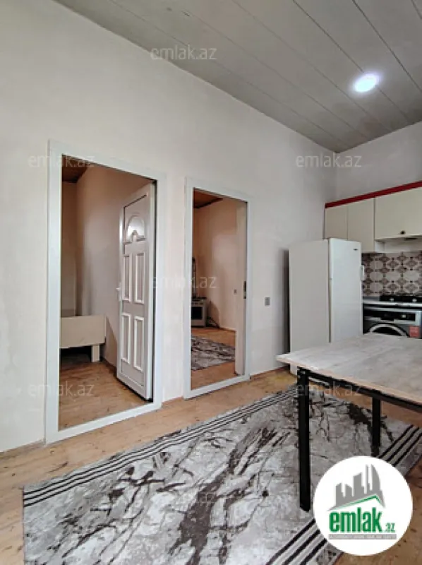 Satılır 2 otaqlı həyət evi 50 m²