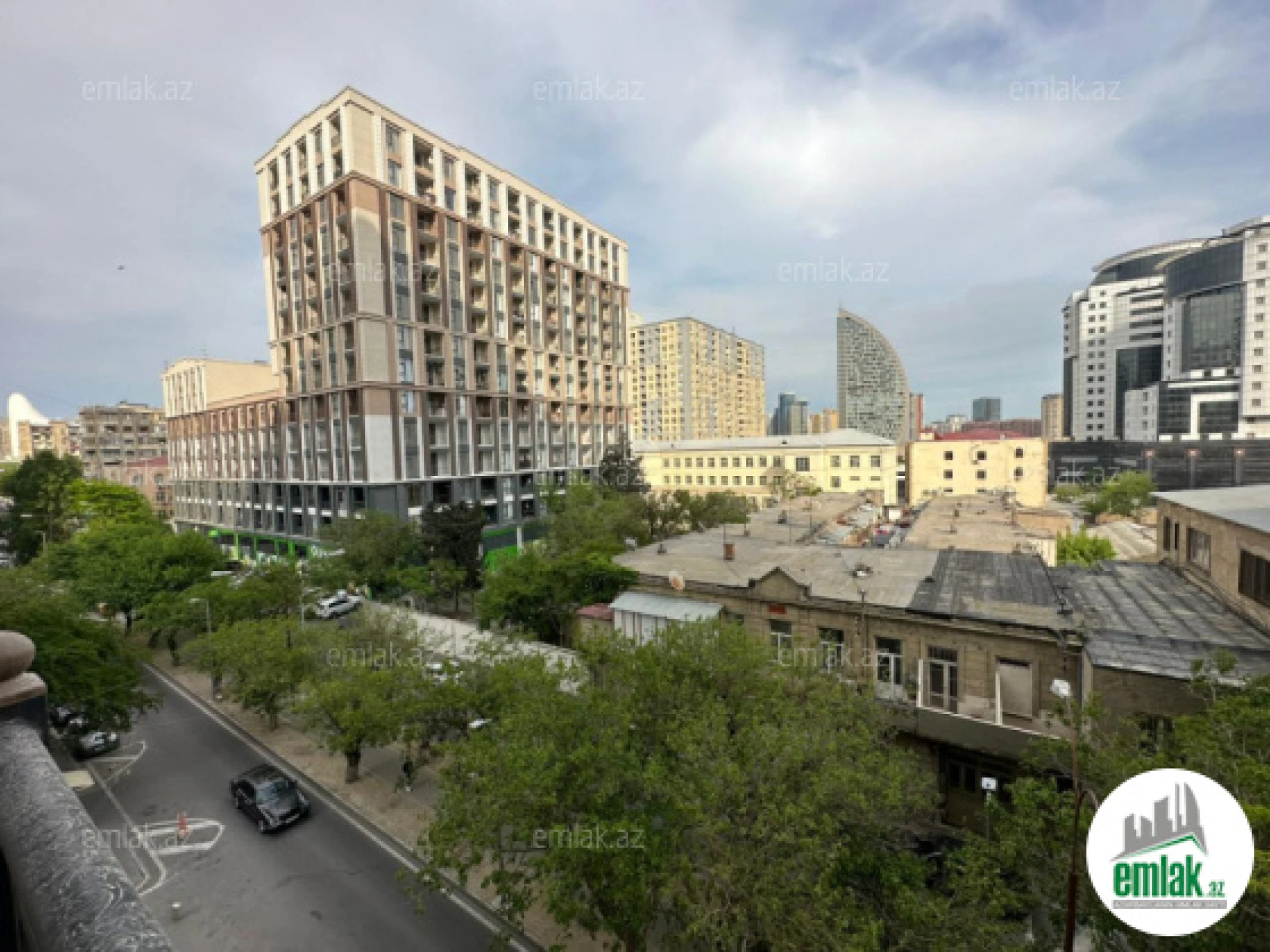 Satılır 3 otaqlı yeni tikili 153 m²