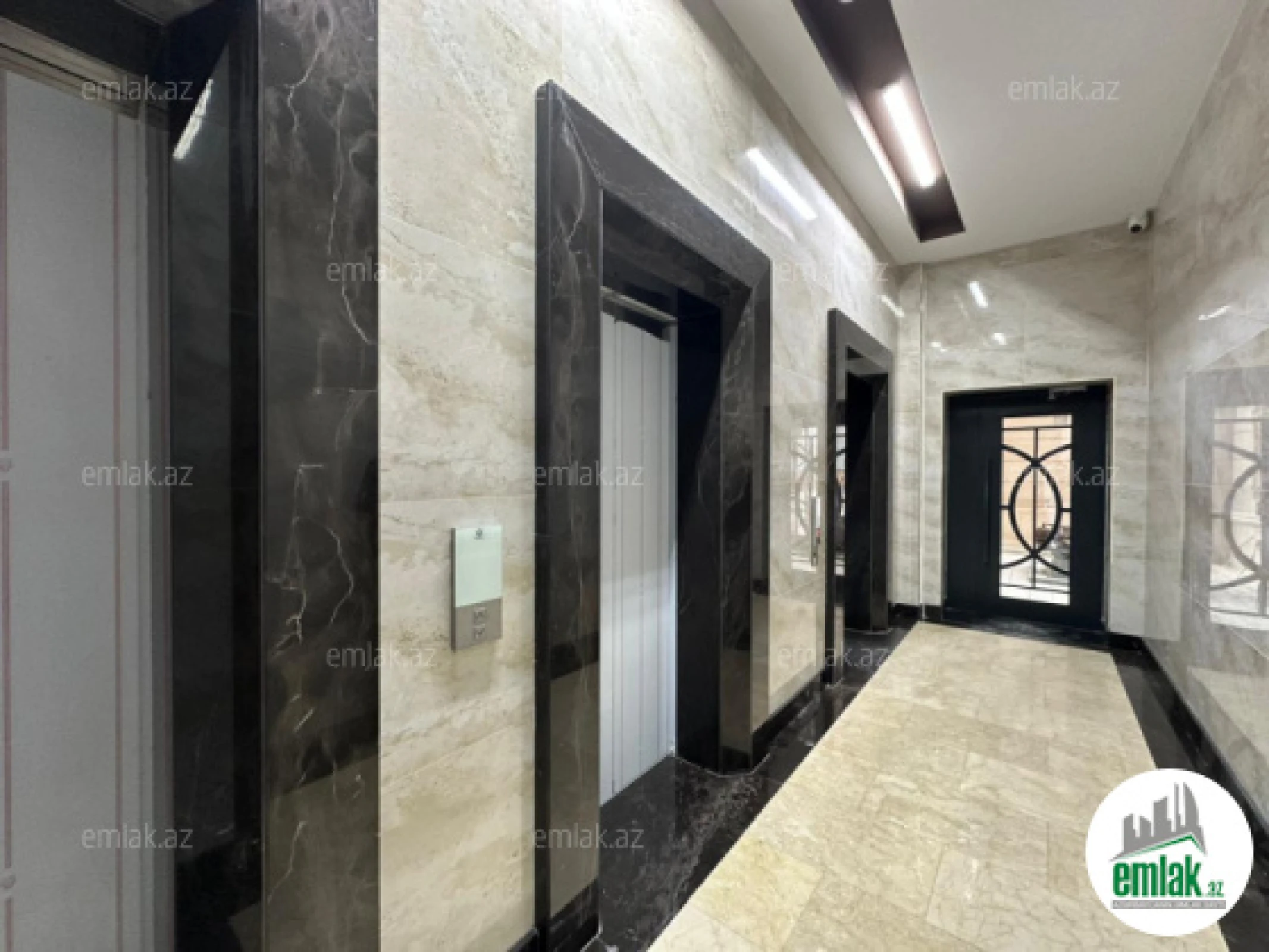 Satılır 3 otaqlı yeni tikili 153 m²