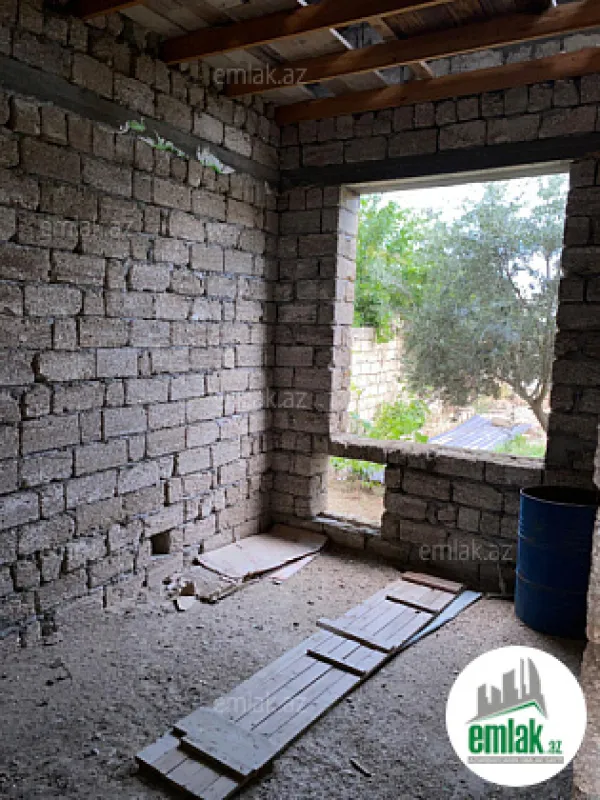 Satılır 2 otaqlı mənzil 75 m²