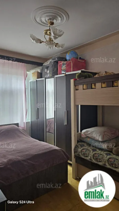 Satılır 3 otaqlı köhnə tikili 70 m²