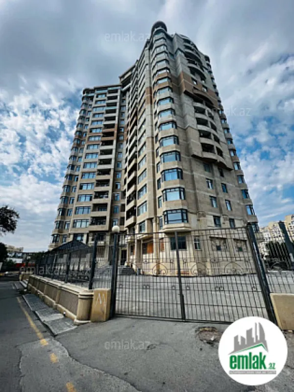 Satılır 3 otaqlı yeni tikili 147 m²