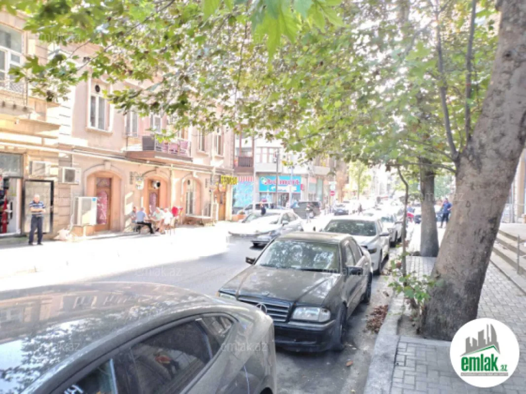 Satılır 3 otaqlı obyekt 70 m²