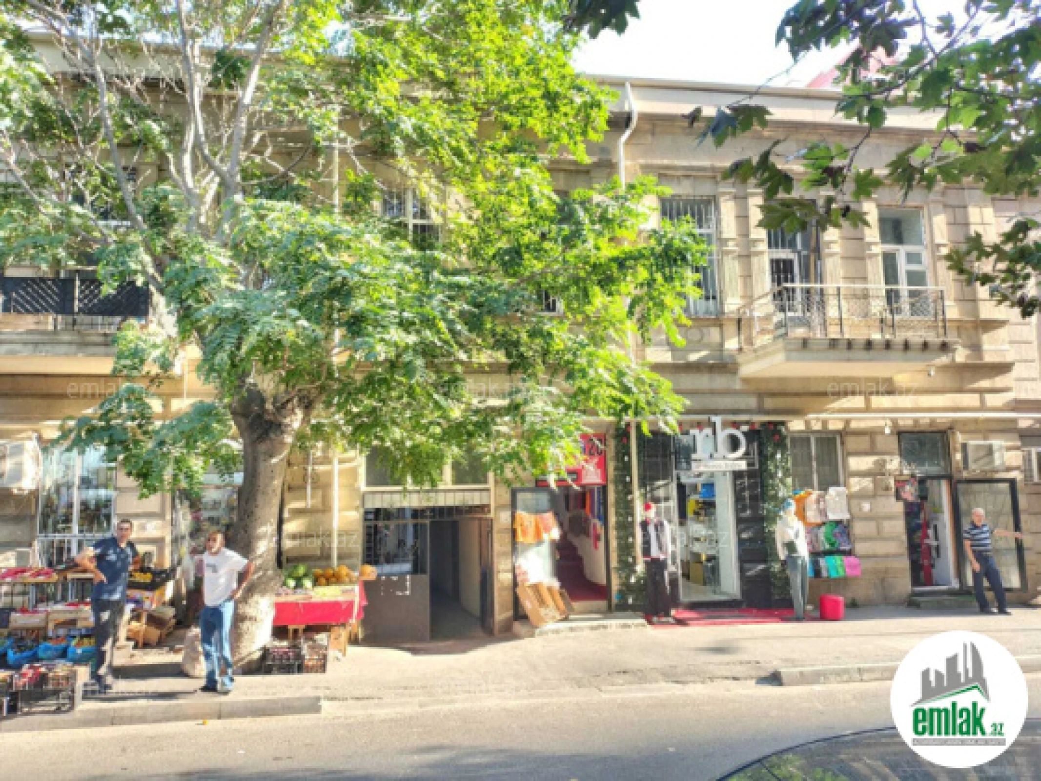 Satılır 3 otaqlı obyekt 70 m²