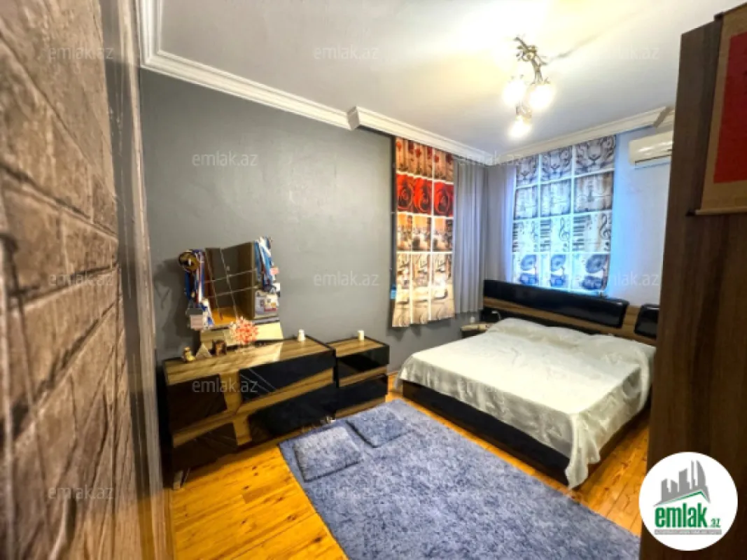 Satılır 4 otaqlı yeni tikili 125 m²