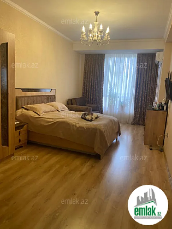 Satılır 2 otaqlı yeni tikili 100 m²