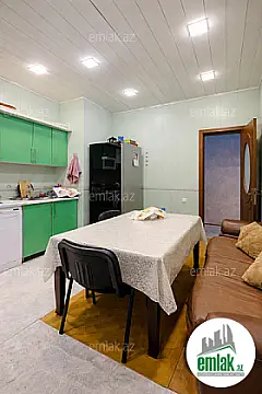 Satılır 2 otaqlı yeni tikili 90 m²