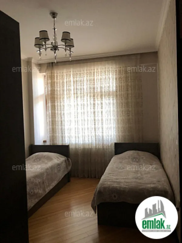 Satılır 3 otaqlı yeni tikili 92 m²