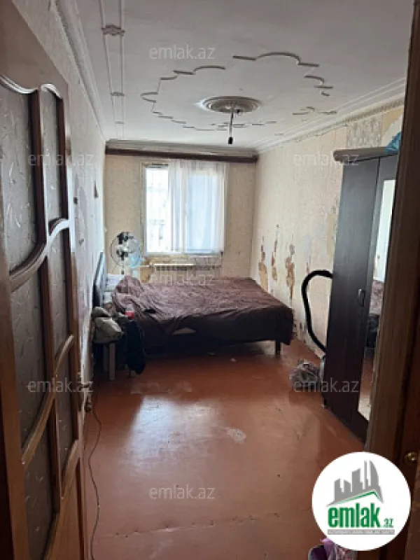 Satılır 2 otaqlı köhnə tikili 48 m²