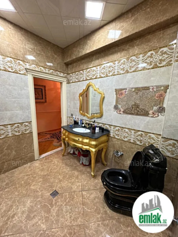 Satılır 4 otaqlı yeni tikili 185 m²