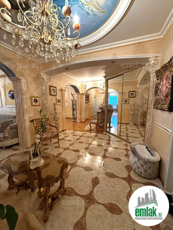 Satılır 4 otaqlı yeni tikili 185 m²