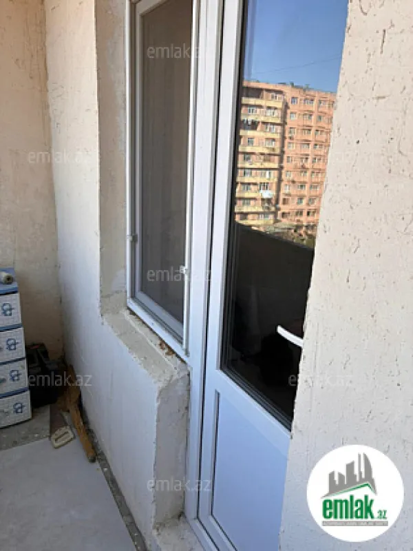 Satılır 2 otaqlı köhnə tikili 60 m²