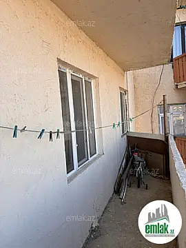Satılır 2 otaqlı köhnə tikili 60 m²