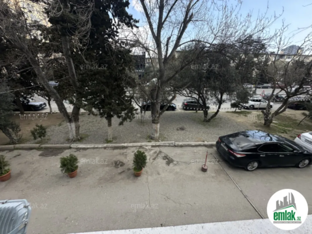 Satılır 10 otaqlı obyekt 330 m²