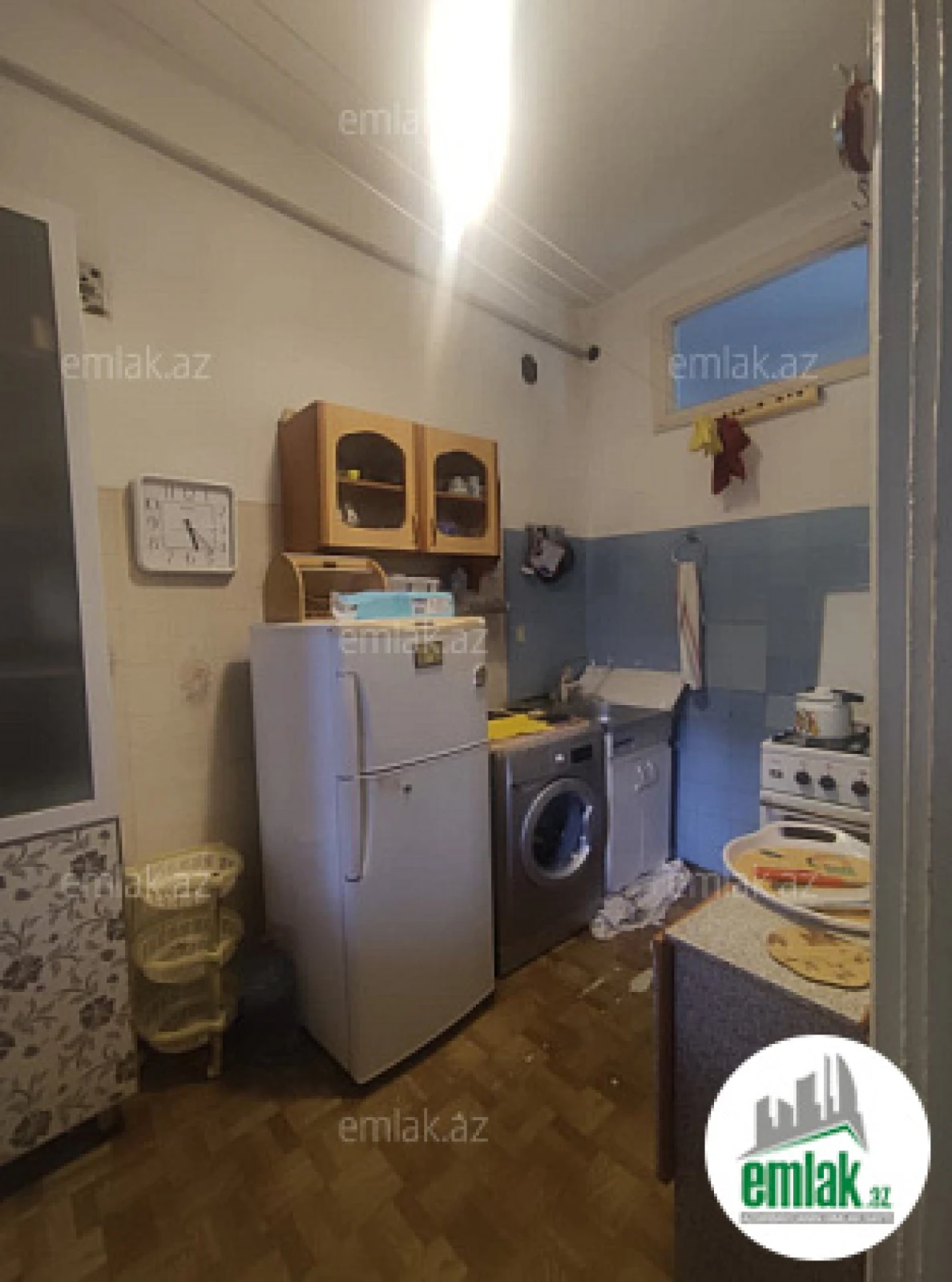 Satılır 2 otaqlı köhnə tikili 80 m²