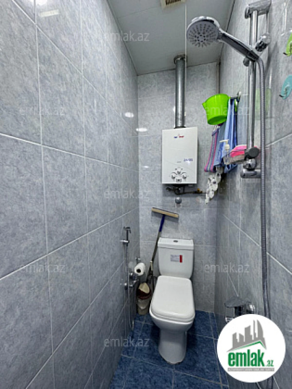 Satılır 2 otaqlı köhnə tikili 38 m²