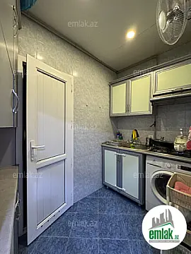 Satılır 2 otaqlı köhnə tikili 38 m²