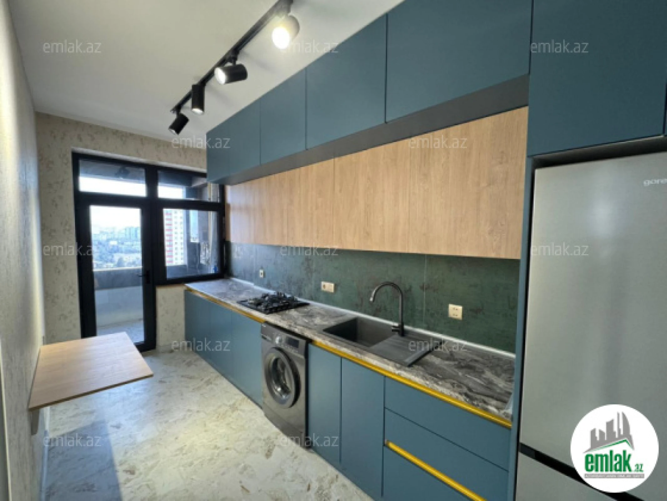 Satılır 2 otaqlı yeni tikili 71 m²