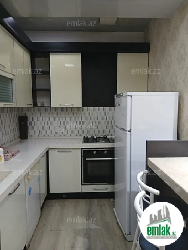 Satılır 3 otaqlı yeni tikili 103 m²
